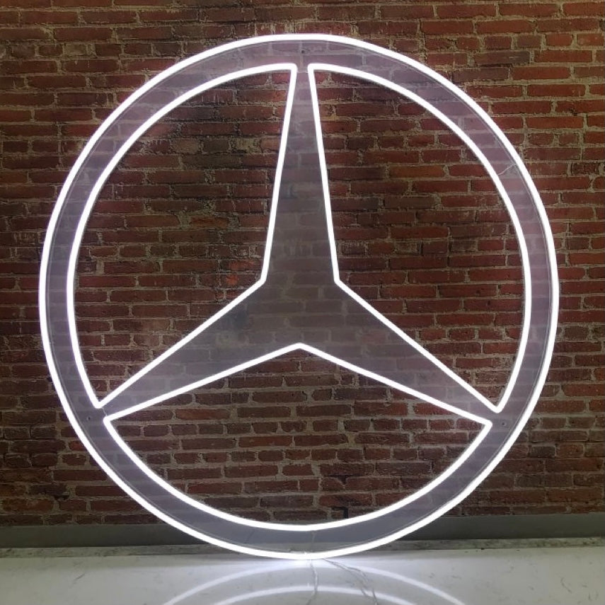 «Mercedes» LED NEONSKILT.