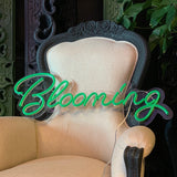 "Blooming" LED NEONSKILT. 80x31cm. Velg ønsket farge.